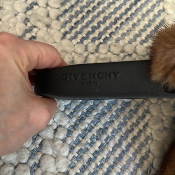 Givenchy mink slides - Picture 3 of 3